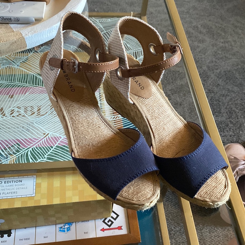 Lucky Brand wedge heels size 8